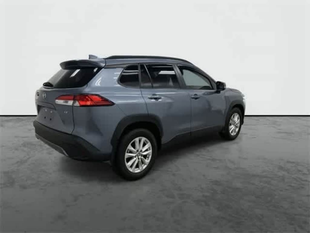 Used 2023 Toyota Corolla Cross LE SUV
