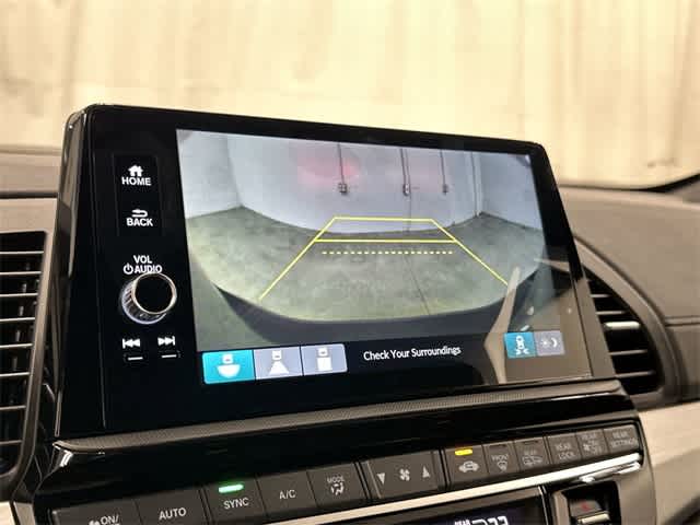 Thumbnail: 2026 Honda Odyssey - 21