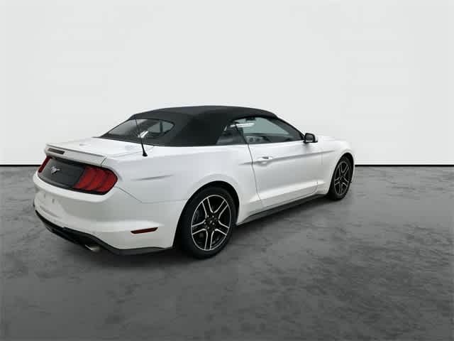 2022 Ford Mustang  4