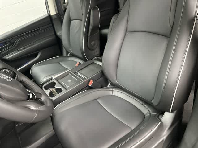 Thumbnail: 2026 Honda Odyssey - 10