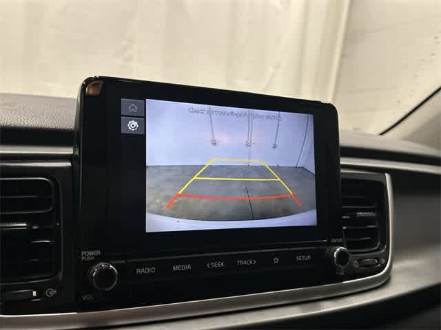 Thumbnail: 2023 Kia Rio - 23