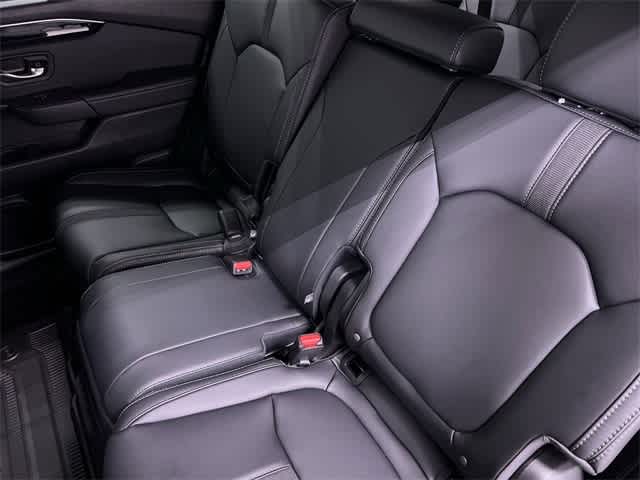 Thumbnail: 2025 Honda Pilot - 11