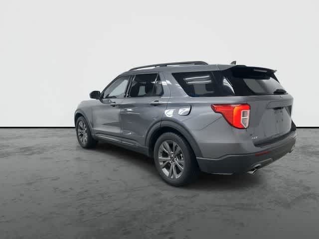 Thumbnail: 2021 Ford Explorer - 8