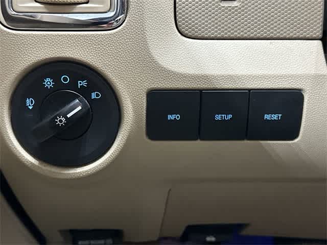 Thumbnail: 2012 Ford Escape - 19