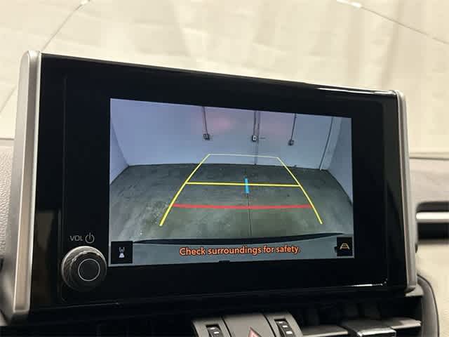 Thumbnail: 2023 Toyota RAV4 - 22