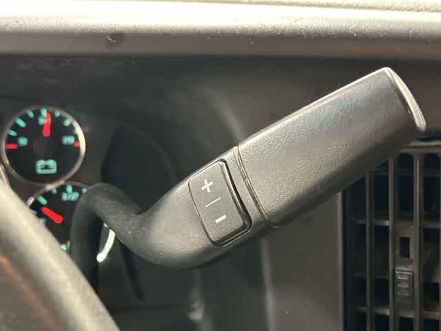 Thumbnail: 2018 Chevrolet Express - 22