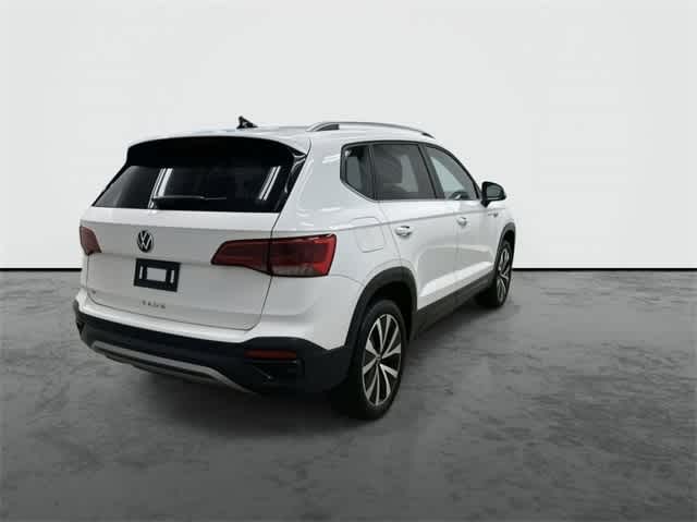 Thumbnail: 2024 Volkswagen Taos - 3