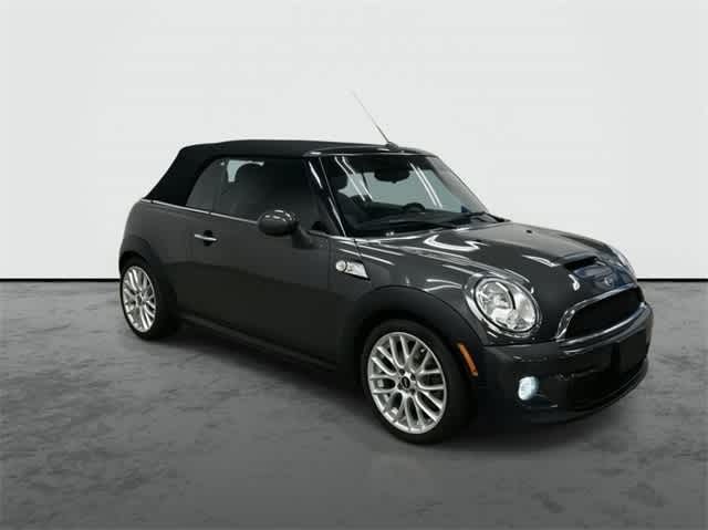 Thumbnail: 2015 MINI Cooper Convertible - 5
