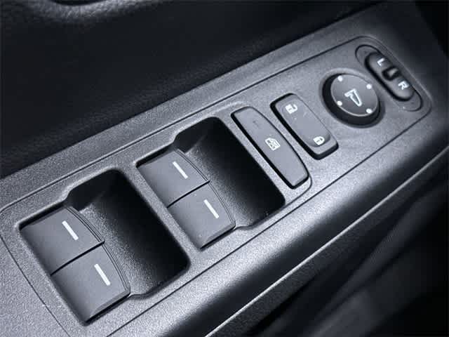 Thumbnail: 2025 Honda CR-V - 21