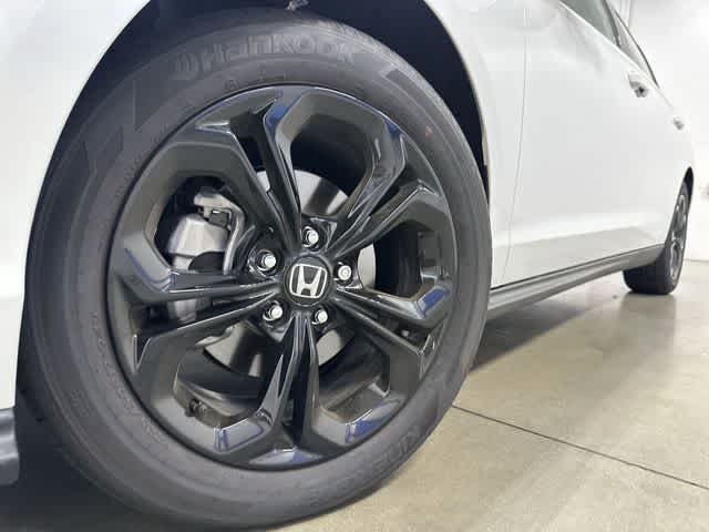 Thumbnail: 2025 Honda Accord - 27