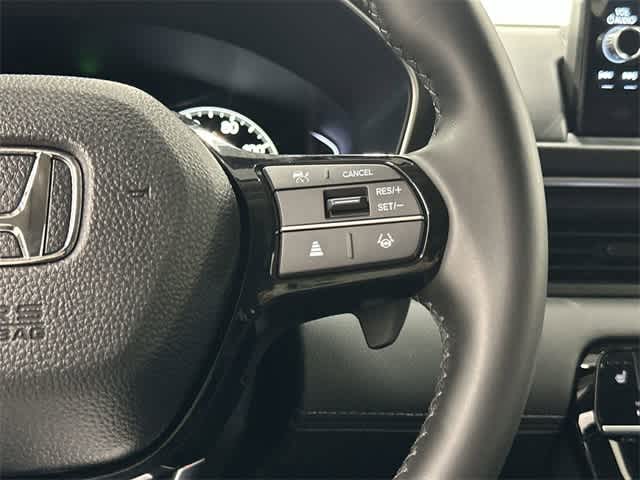 Thumbnail: 2025 Honda Pilot - 18