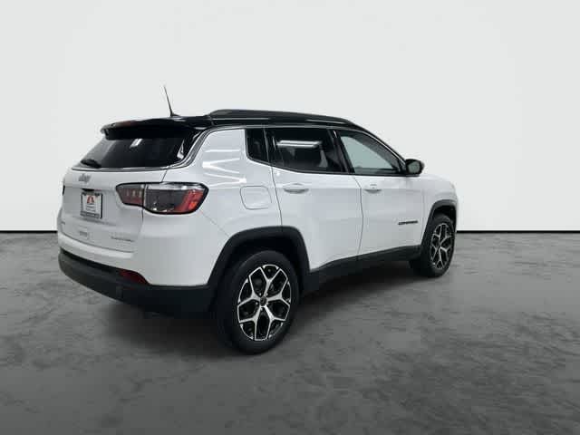 Thumbnail: 2025 Jeep Compass - 4