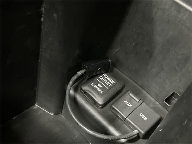 Thumbnail: 2012 Honda Accord - 24