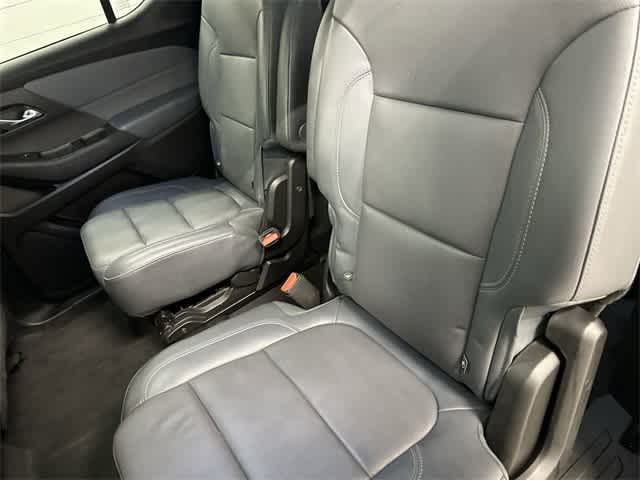 Thumbnail: 2018 Chevrolet Traverse - 11
