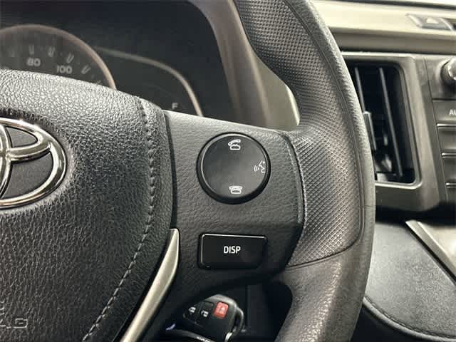 Thumbnail: 2015 Toyota RAV4 - 18