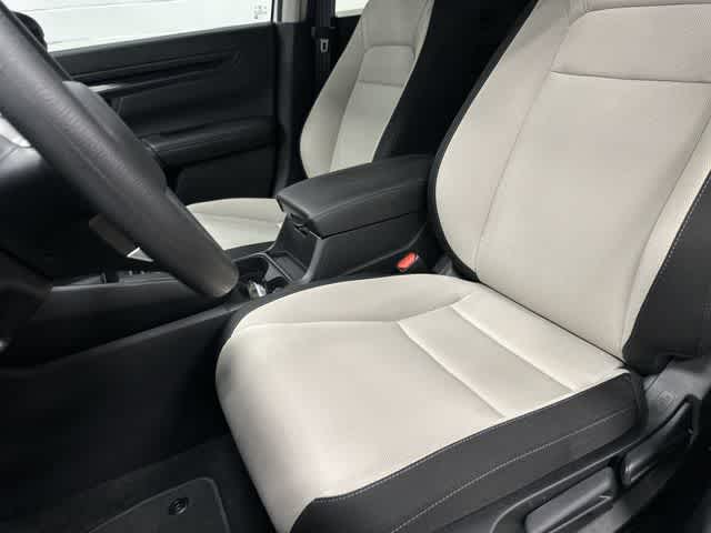 2026 Honda CR-V LX - Photo 10
