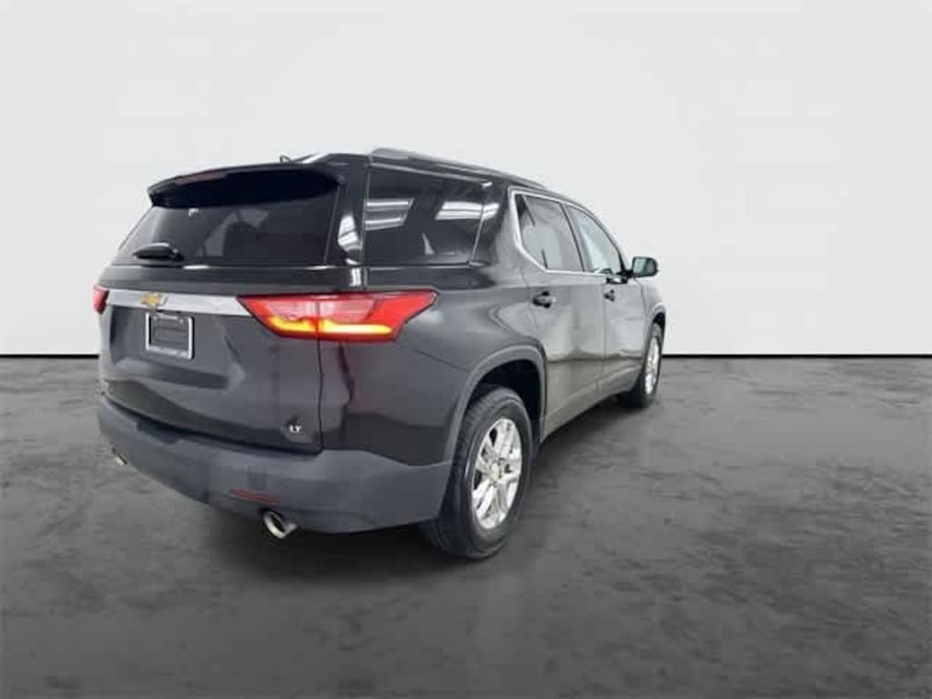 Used 2019 Chevrolet Traverse LT Cloth w/1LT SUV