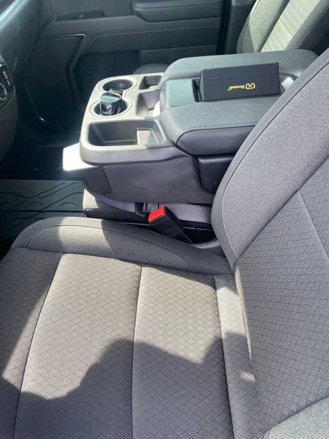 Thumbnail: 2022 Chevrolet Silverado 1500 - 2