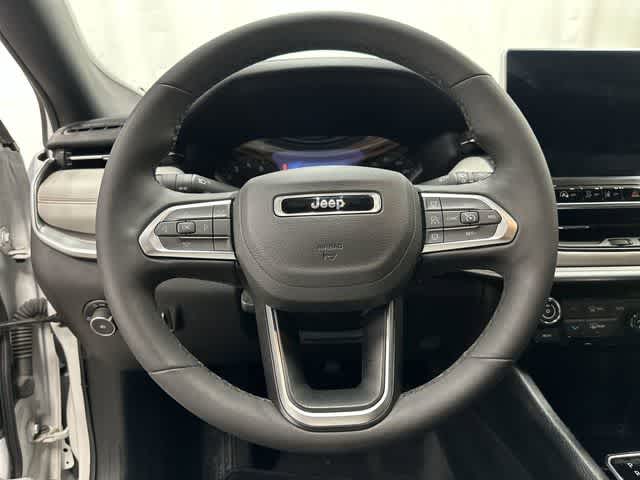 Thumbnail: 2025 Jeep Compass - 15