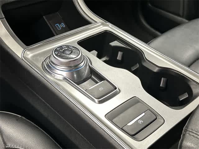 Thumbnail: 2022 Ford Edge - 24