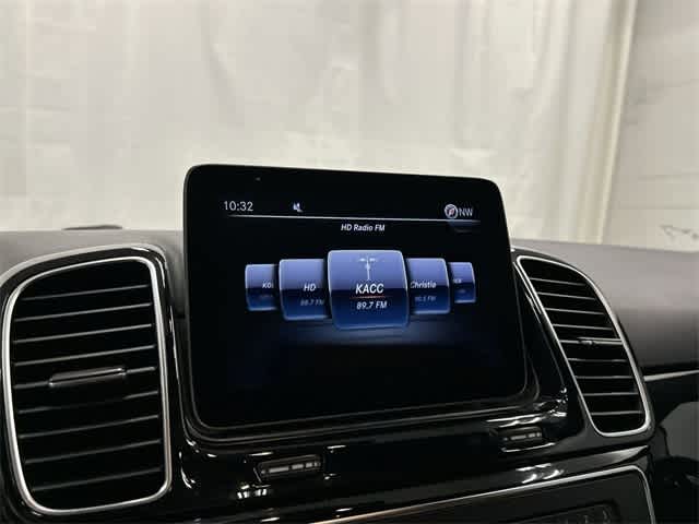 Thumbnail: 2018 Mercedes-Benz GLE - 22