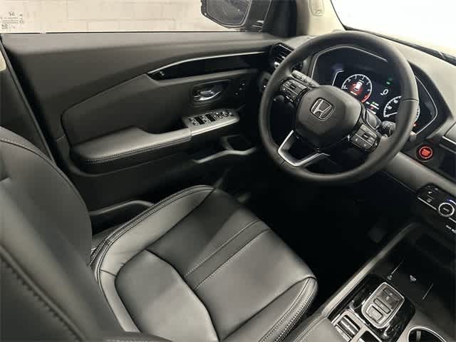 Thumbnail: 2025 Honda Pilot - 12