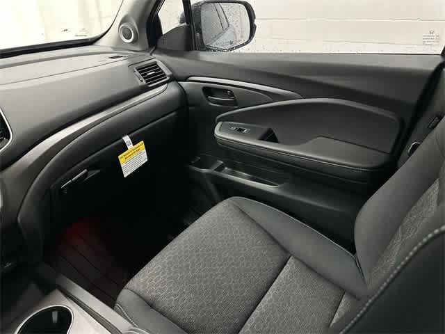 Thumbnail: 2025 Honda Ridgeline - 9