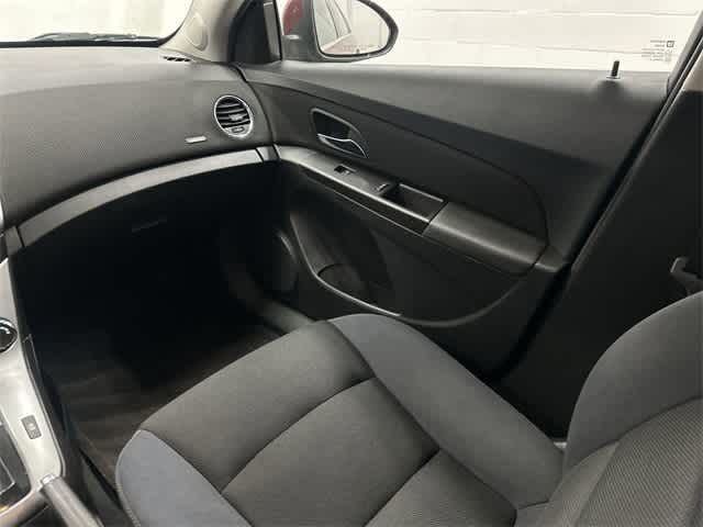 Thumbnail: 2016 Chevrolet Cruze - 13