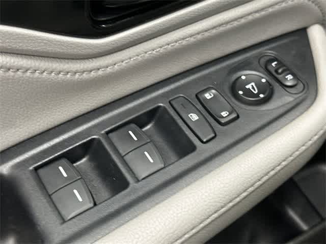 Thumbnail: 2023 Honda Odyssey - 20