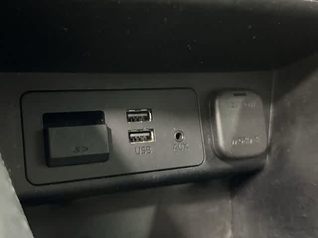 Thumbnail: 2018 Toyota Yaris iA - 25