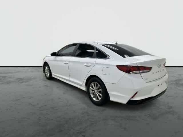 Used 2018 Hyundai Sonata SE with VIN 5NPE24AF9JH706950 for sale in League City, TX