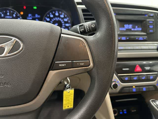 Thumbnail: 2017 Hyundai Elantra - 18