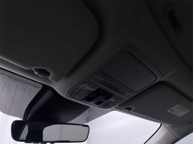 2025 Honda Odyssey Touring 22