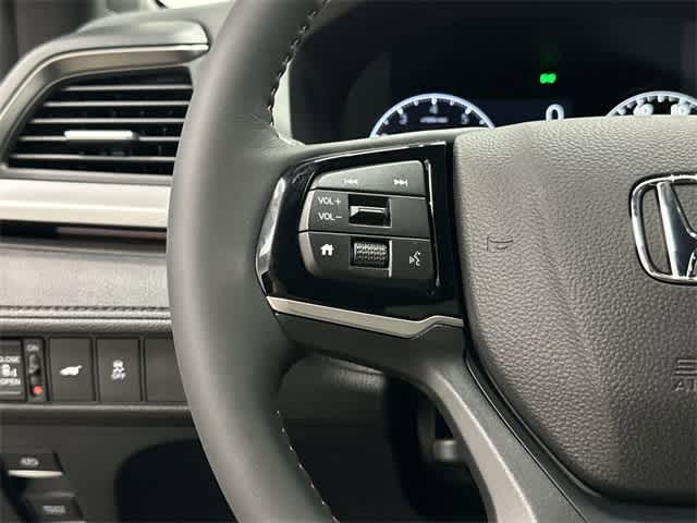 Thumbnail: 2026 Honda Odyssey - 16