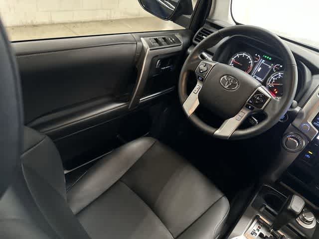 Thumbnail: 2024 Toyota 4Runner - 12