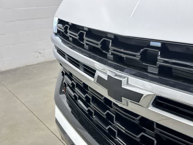 Thumbnail: 2024 Chevrolet Tahoe - 29