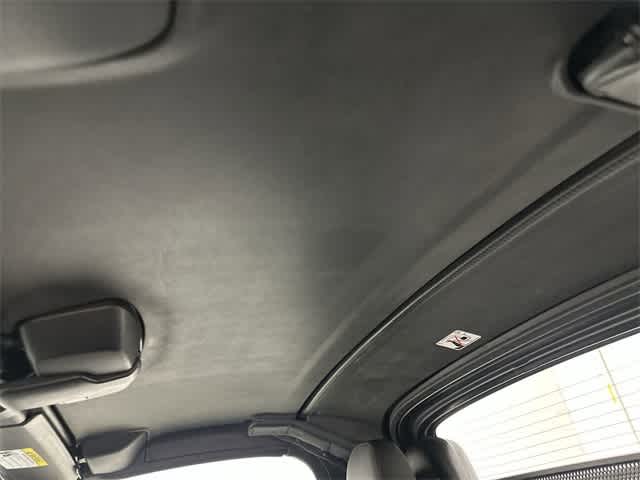 Thumbnail: 2014 Mazda MX-5 Miata - 24