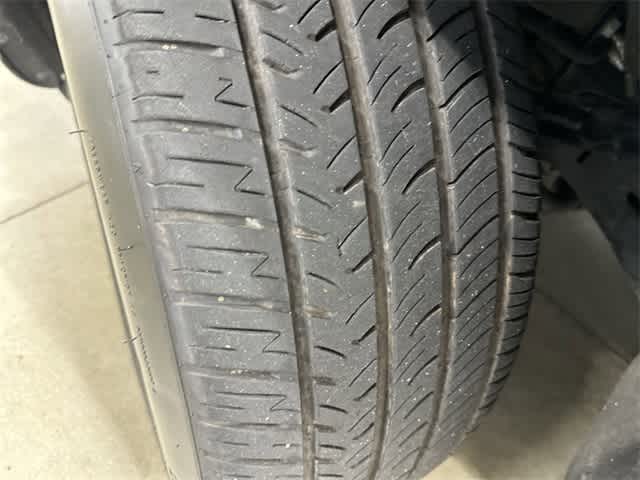 Thumbnail: 2023 Jeep Wagoneer - 30