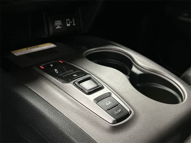 Thumbnail: 2023 Honda Ridgeline - 25