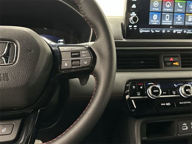 Thumbnail: 2025 Honda Pilot - 18