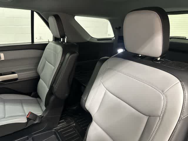 Thumbnail: 2021 Ford Explorer - 13