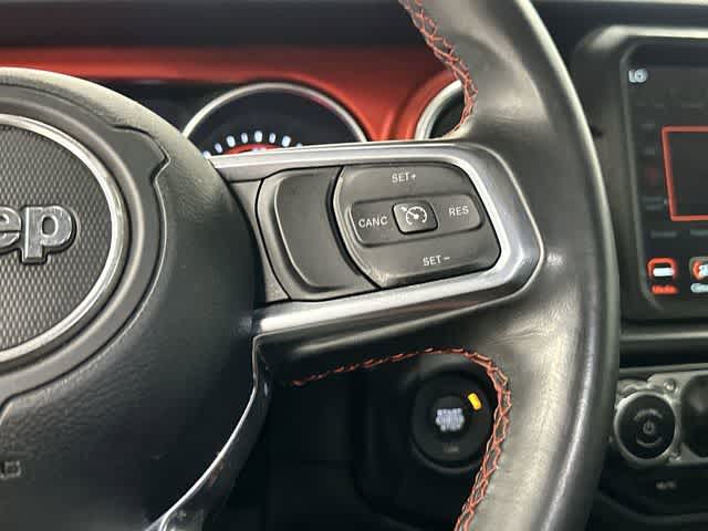 Thumbnail: 2021 Jeep Gladiator - 18