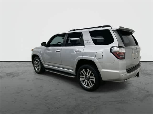 Thumbnail: 2024 Toyota 4Runner - 9