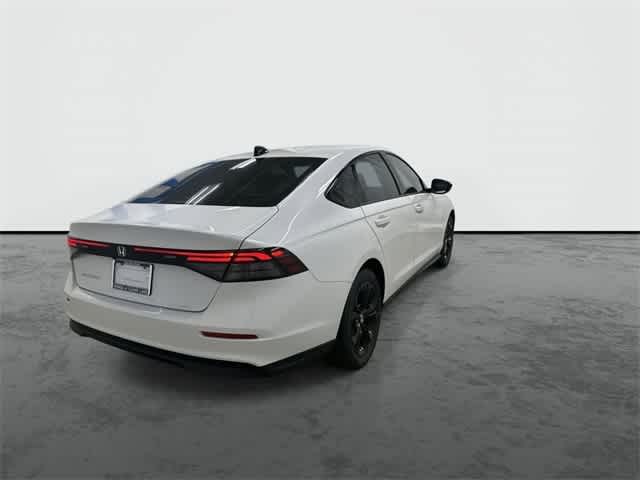 2025 Honda Accord SE photo 3