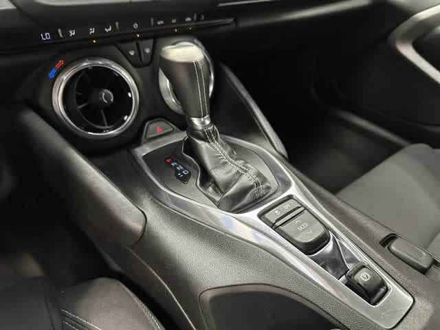 Thumbnail: 2017 Chevrolet Camaro - 24