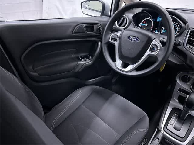 2019 Ford Fiesta SE 12