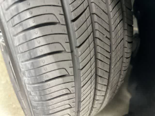 2025 Honda Accord SE - Photo 28