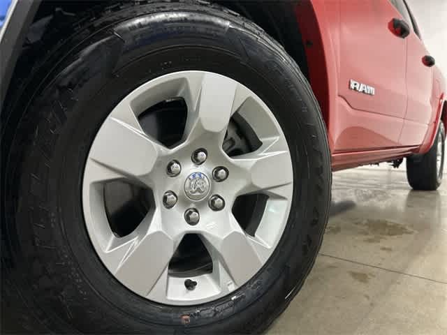 Thumbnail: 2025 RAM 1500 - 29