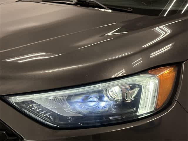 Thumbnail: 2019 Ford Edge - 32