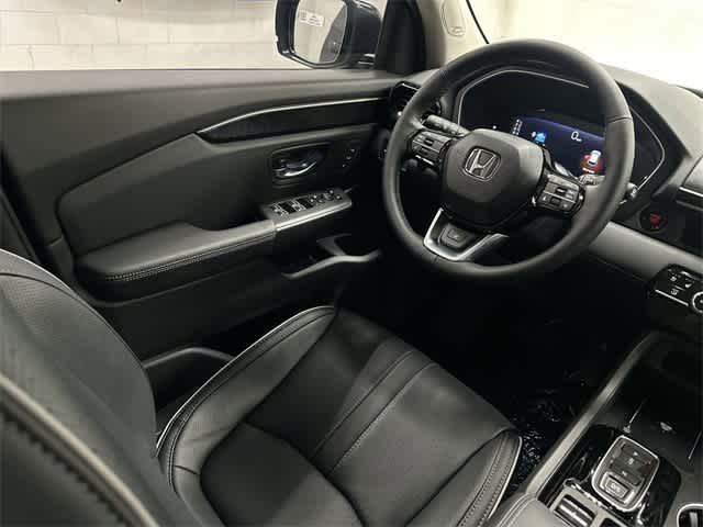 Thumbnail: 2025 Honda Pilot - 12